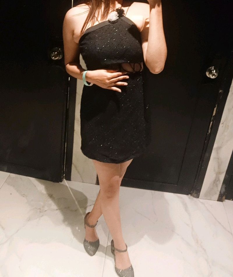 🥵Cross Backless Midi