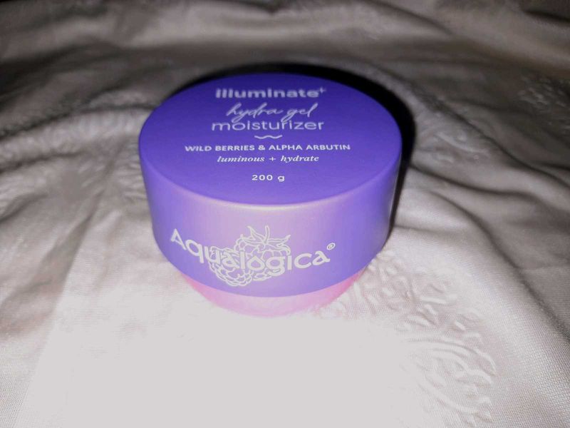 Aqualogica Illuminate+ Hydra Gel Moisturizer