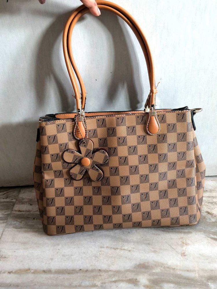 Checkered Tote Bag with Flower Detail