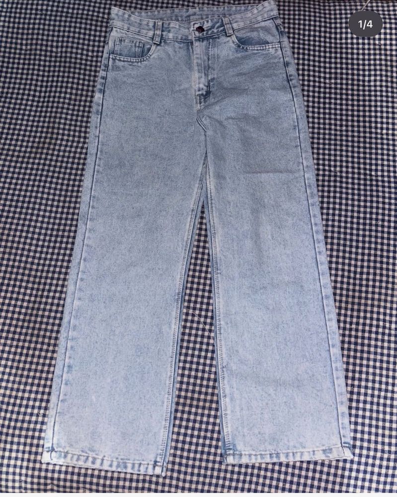 Light Wash Wide Leg Jeans