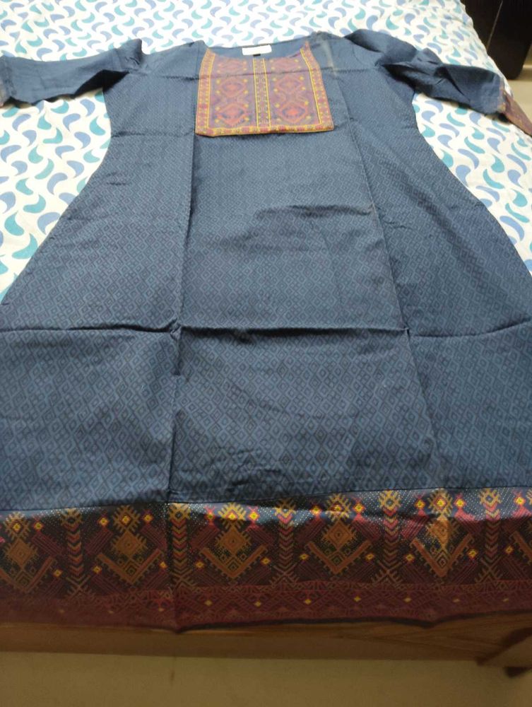 Elegant Embroidered Kurta
