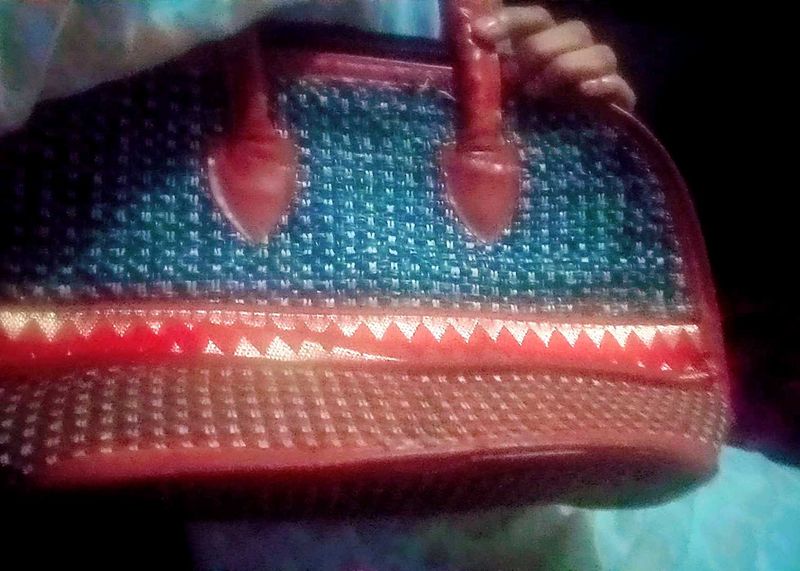 Shoulder Bag More Space