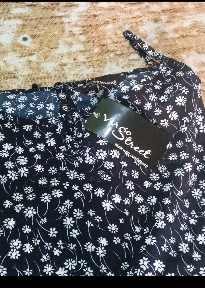 New Unused Crop Top