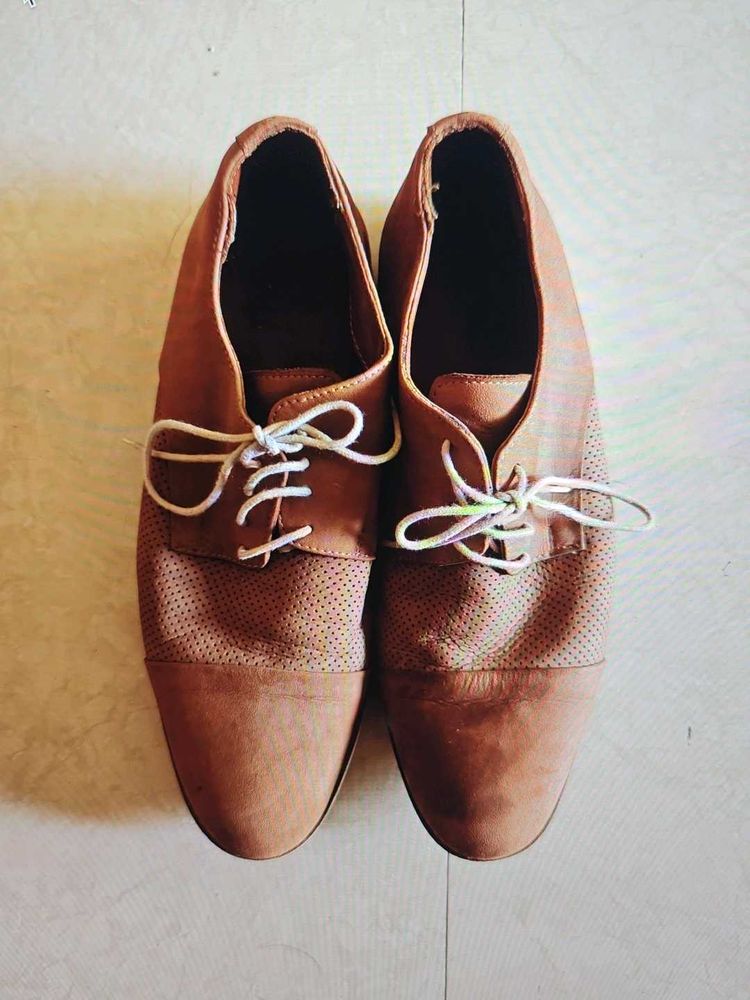 Brown Casual Shoes