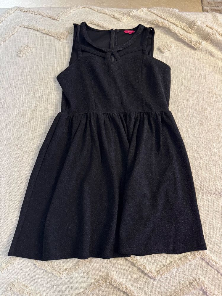 Black Dress For Evening