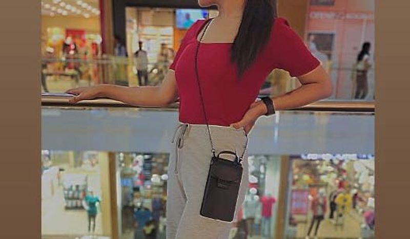 H&amp;m Sling Bag