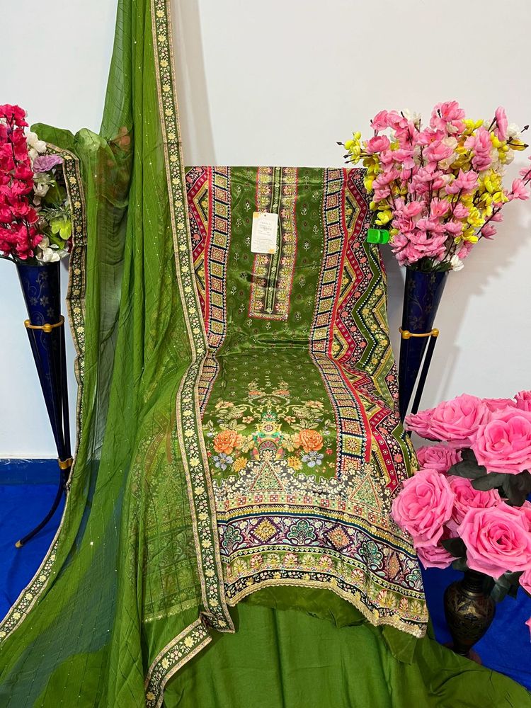 Kamesi Persian Printed Dress Material