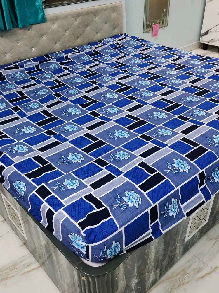blue colour bedsheet