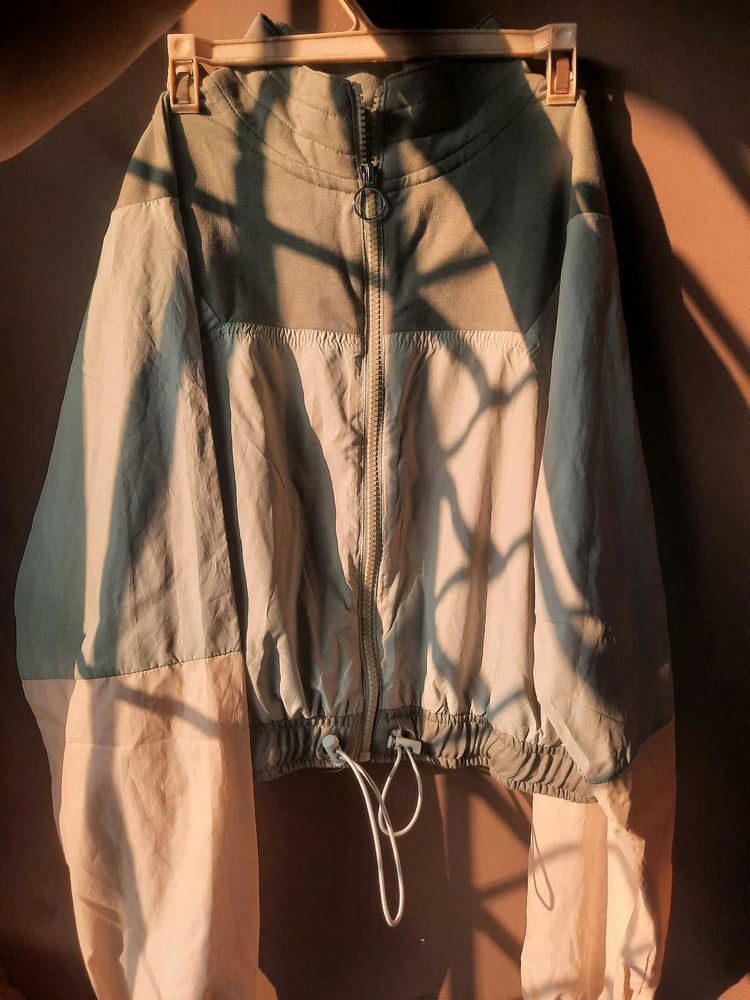 Boxy cropped Jacket for women