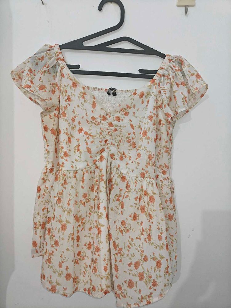 Floral Flutter Sleeve Top