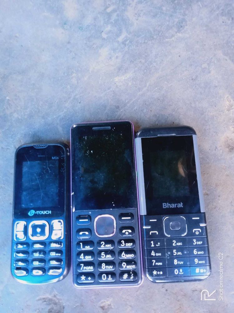 3 KEYPAD MOBILE PHONES