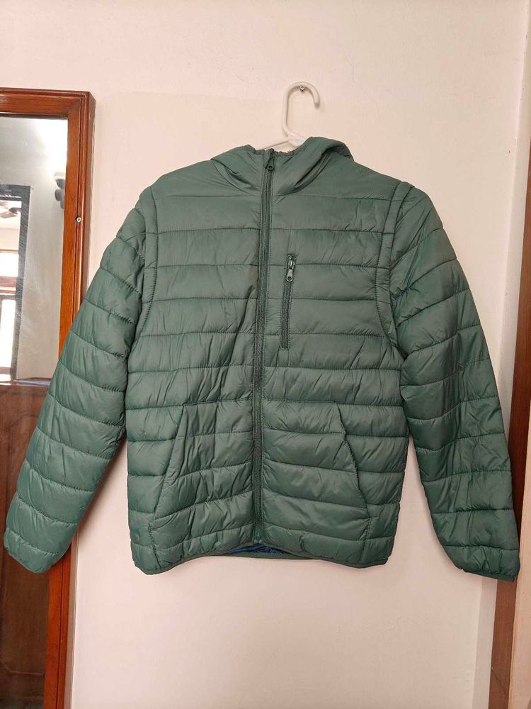 kids puffer with detachable sleeves
