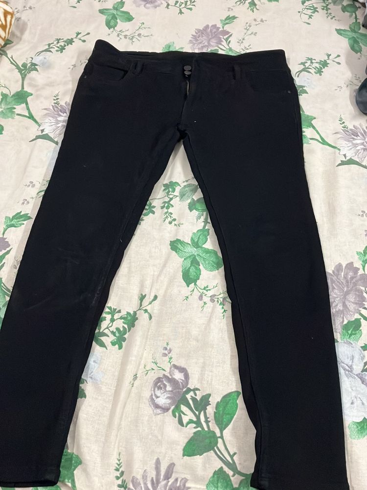 Dee Denim Women’s Dark Black Strechable Jeans