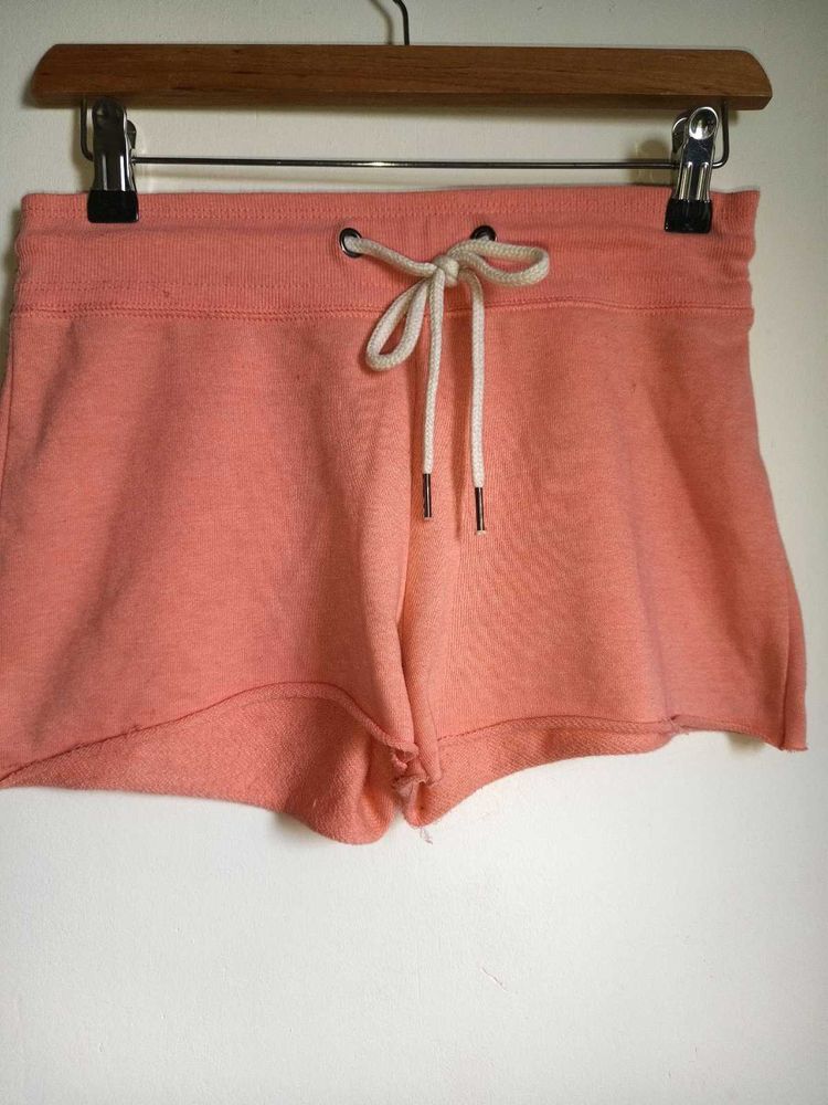 🎁Buy 1, Get 1 Free🎁Peach Shorts Size Small