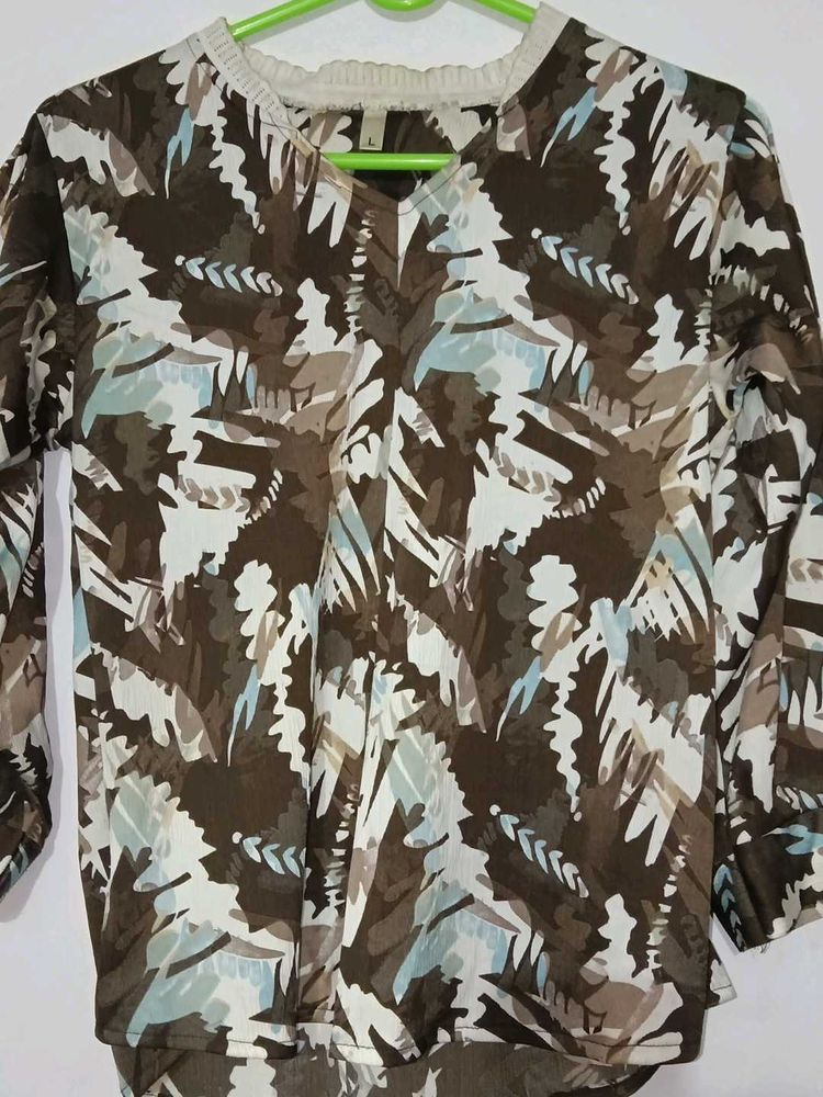 Patterned Brown V- neck Top