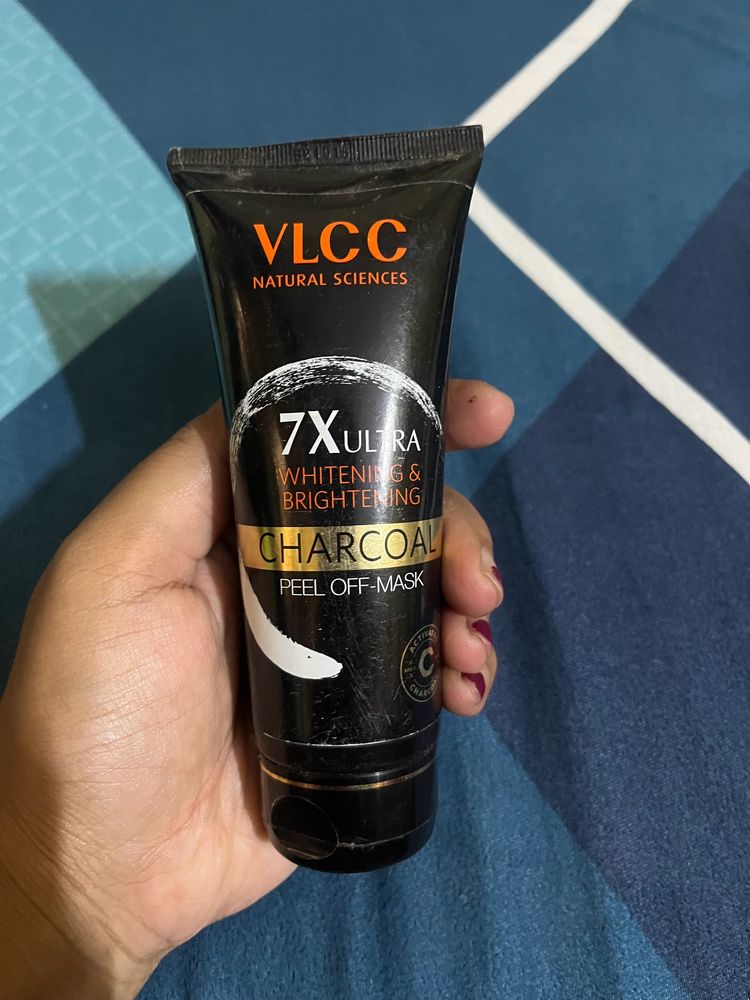 VLCC Charcoal Peel Off Mask