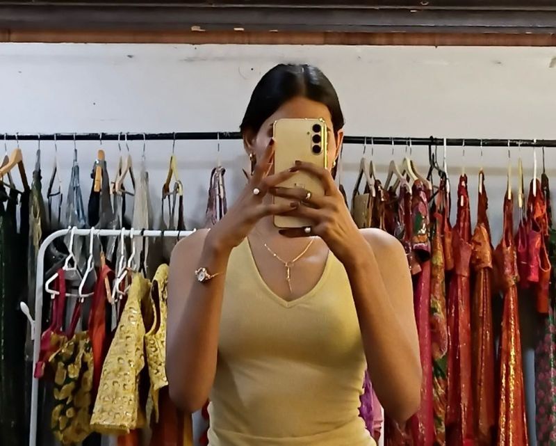 Y2k backless beige croptop