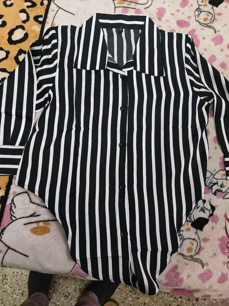 Striped Button-Down Shirt Crop in 36 bust