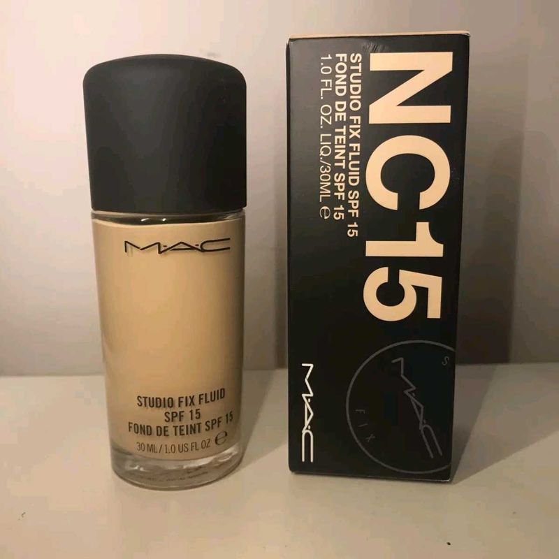 Mac Nc 15very fair skin foundation