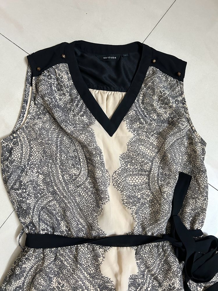 Nude Wardrobe Formal Dress