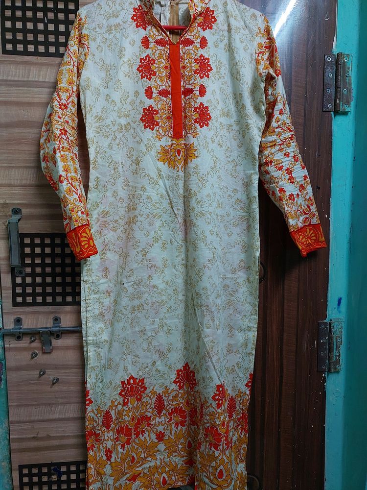 Use Nahi Hai Dress But Tag Nhi Ha