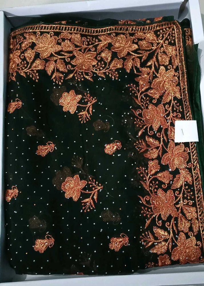 New Saree With Blouse Peice