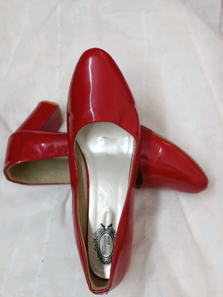 Classic Red Block Heel Pumps by ShoeTopia