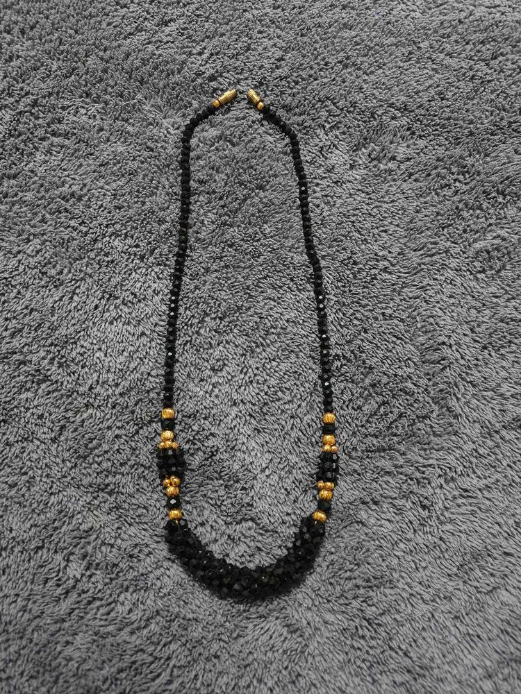 Black &amp; Gold Beaded Necklace
