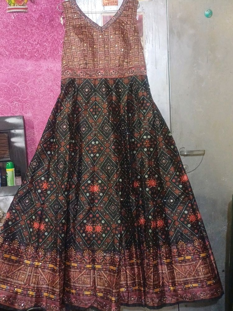 Trendy Jaipuriya Print Gown