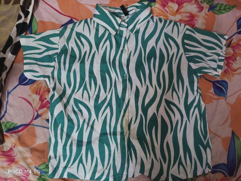 Crop Green Zebra Print Shirt