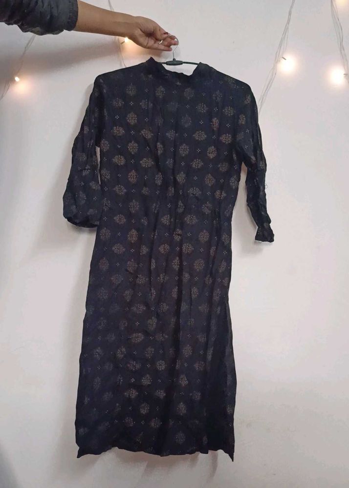 Elegant Black coat neck Printed Kurta