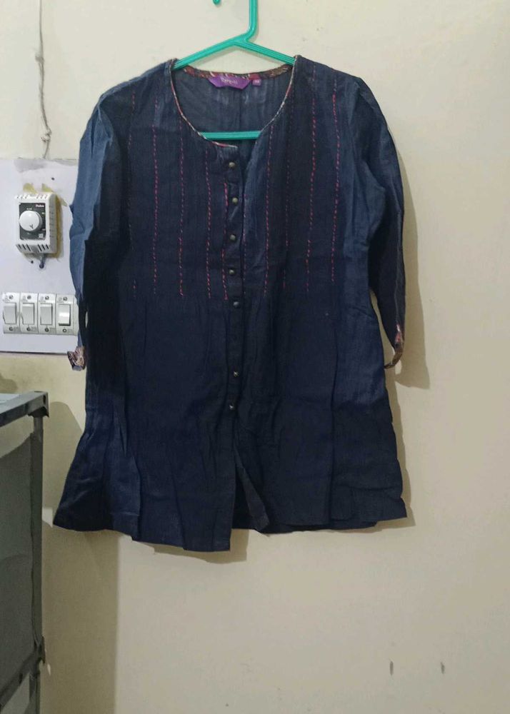 Rangriti Top