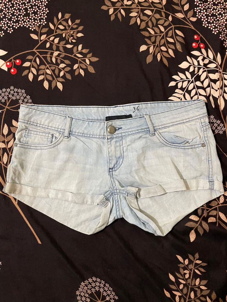 High-Low denim shorts