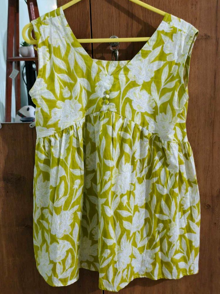 Cute floral Print Top