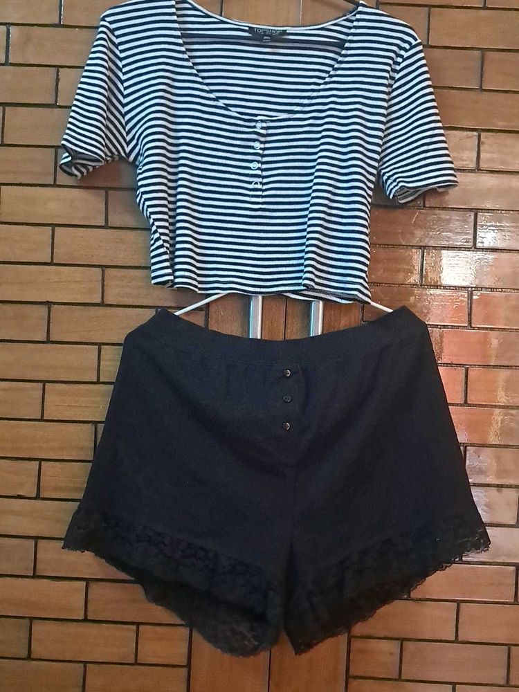 Like New Pure Cotton  Top N Short  In Imported Fa