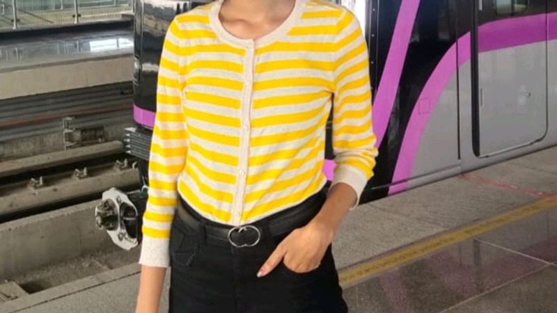 Woman Tops Plus Can Be Used As Shrug