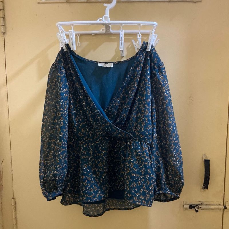 ONLY Floral Print Wrap Top