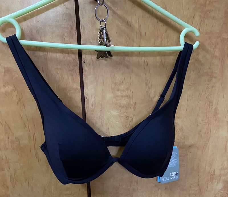 H&amp;M New With Tag