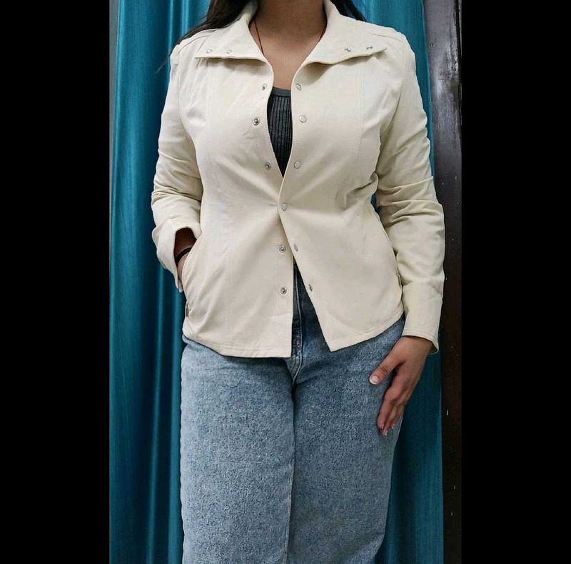 Jacket / Short Coat / Blazer