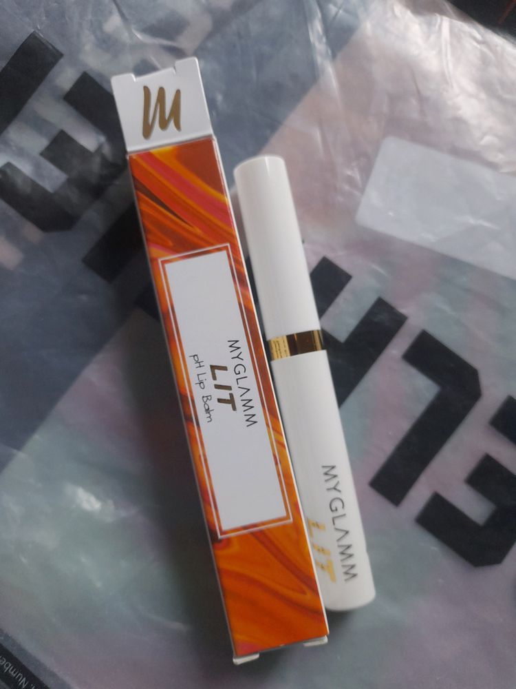 My Glamm Lit Ph Lip Balm