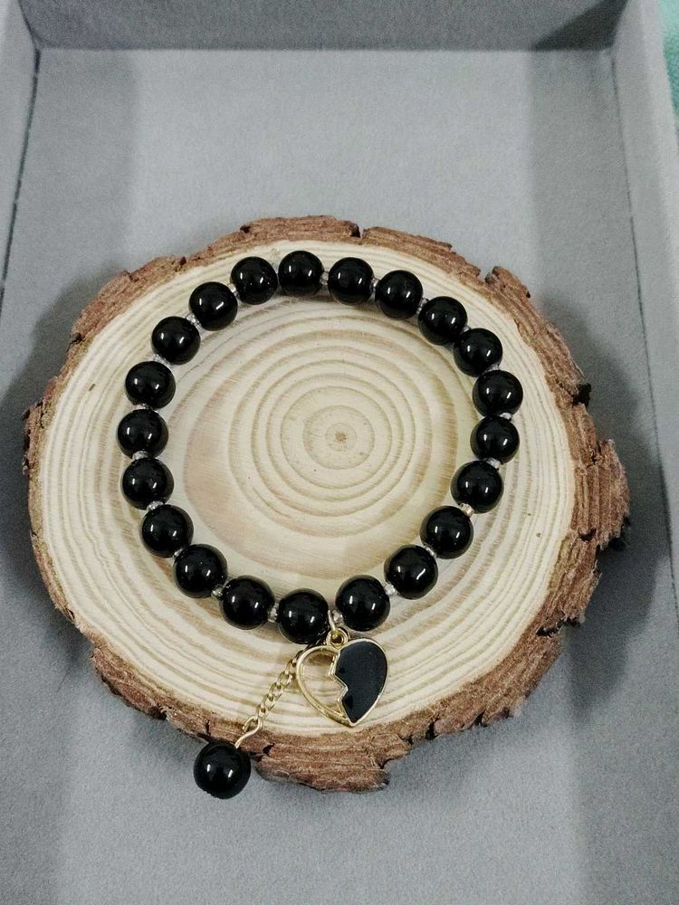 Black Beaded Heart Bracelet