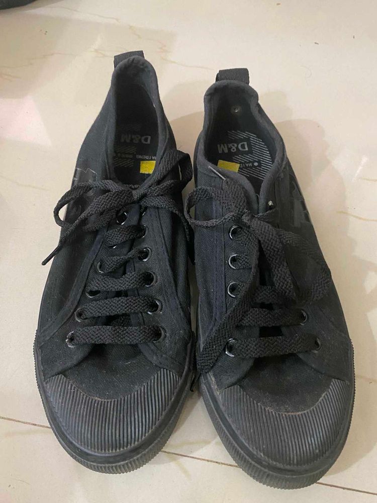 Black Canvas Shoes