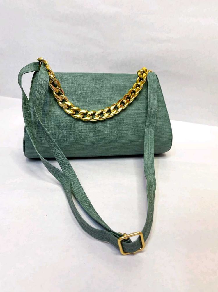 Chic Green Handbag