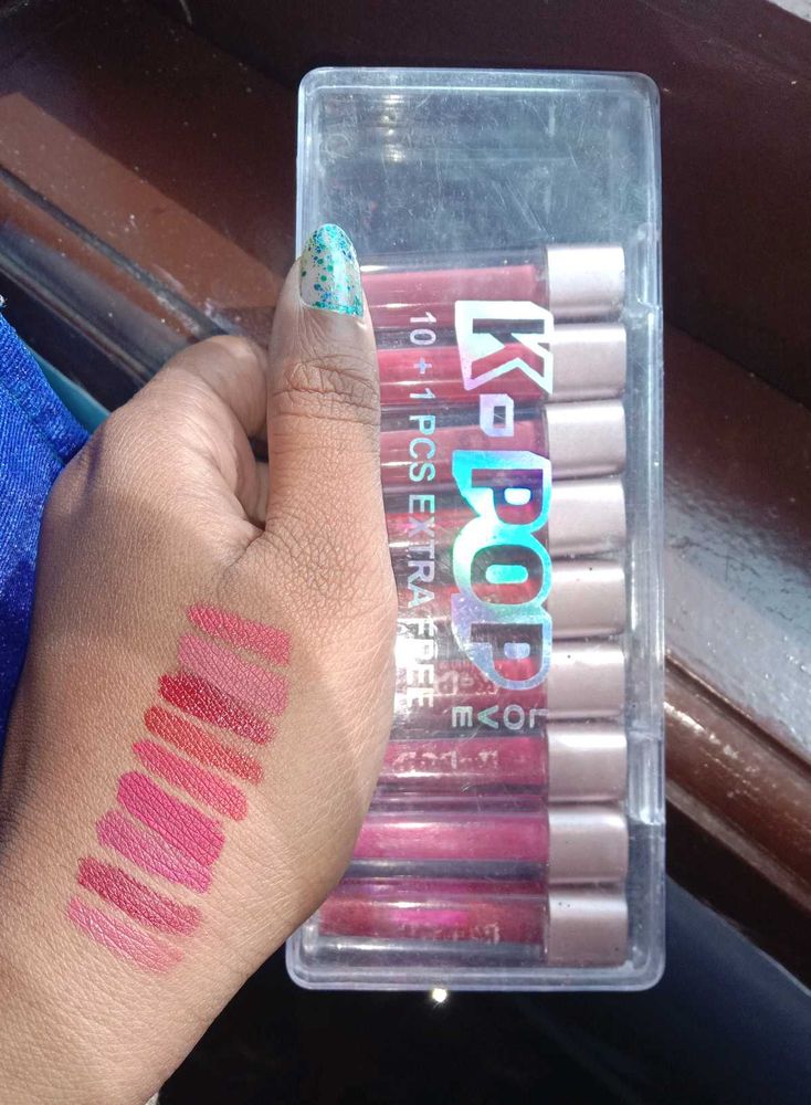 K pop, mat lipsticks, 11tik tok clips, 8 pair of m