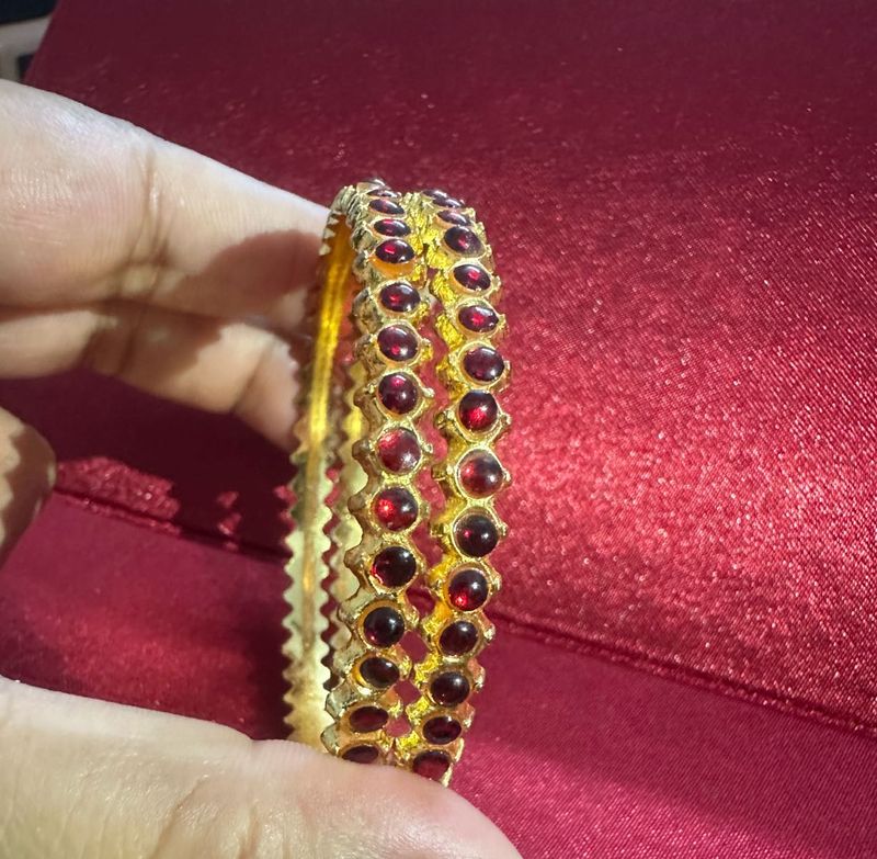 Temple Design Maroon Beads With Golden Bangles