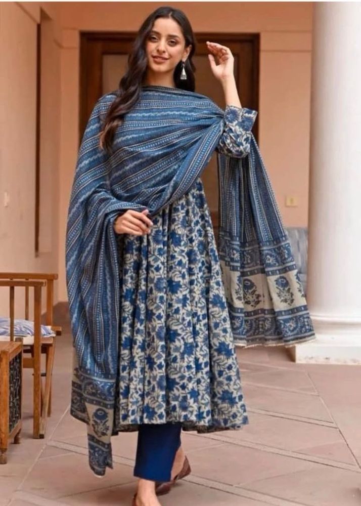Anarkali Elegant Kurta Set