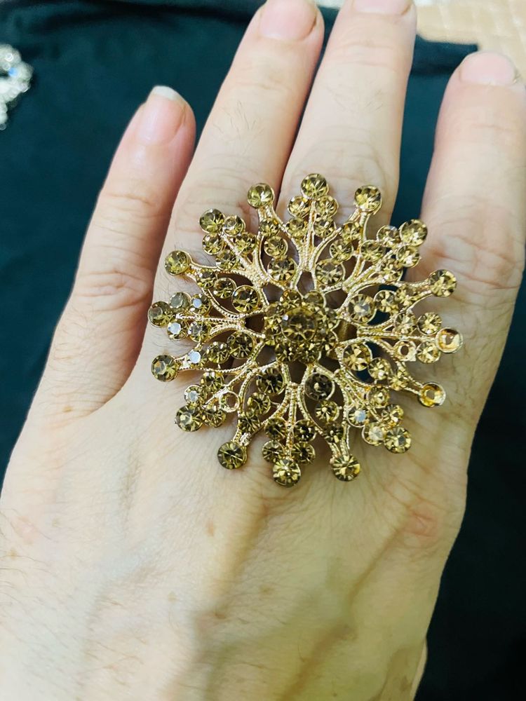 Statement Ring