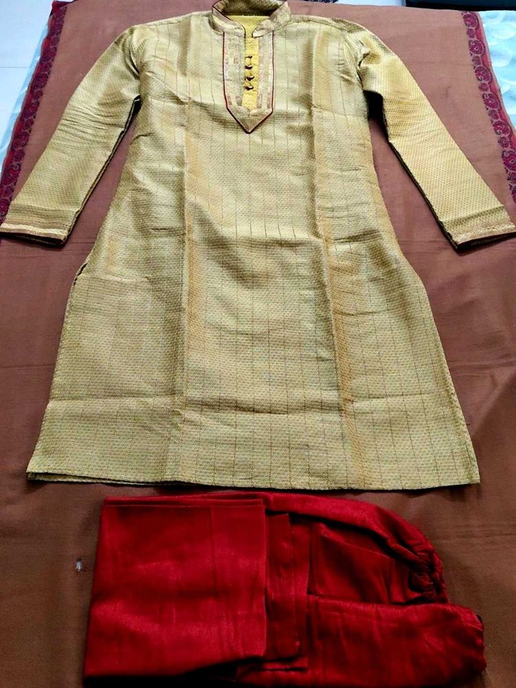 Men&#39;s Kurta &amp; Pyjama Set