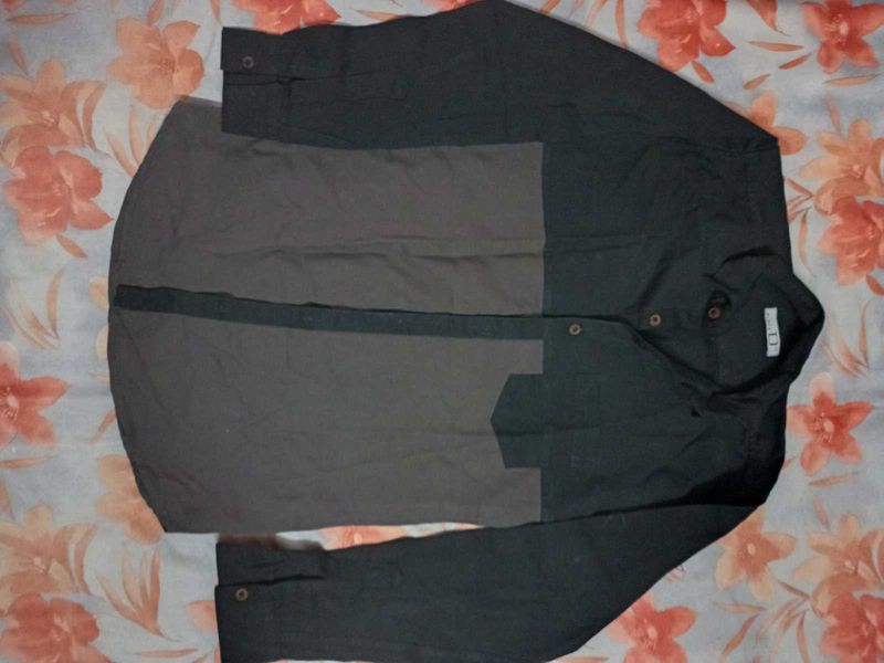 Stylish Two-Tone Shirt