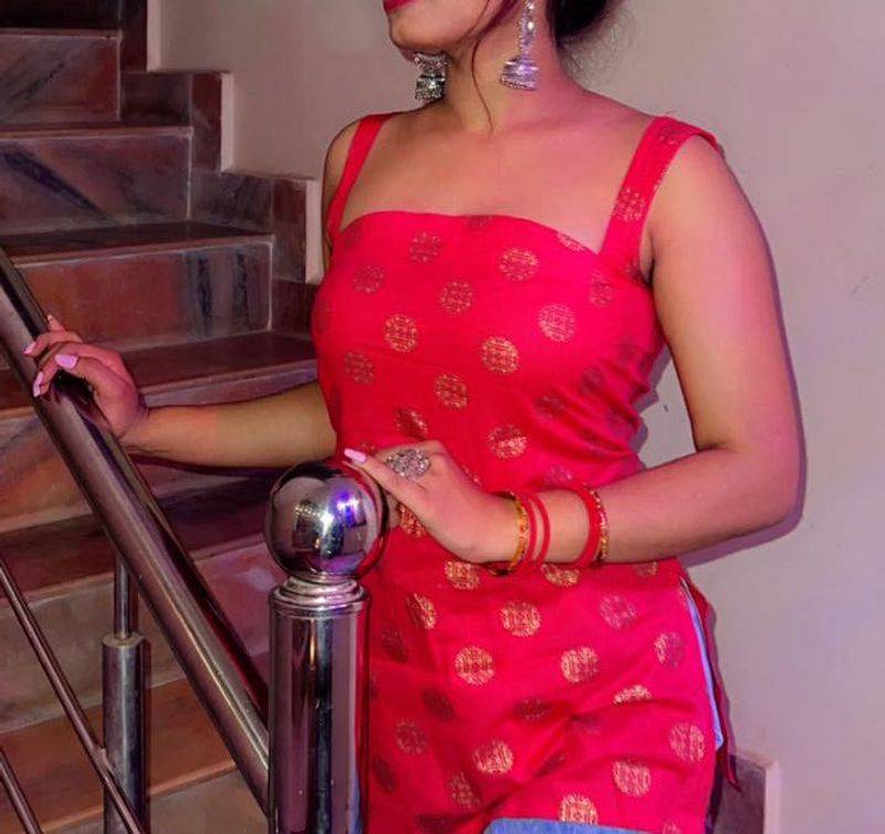 Red &amp; Gold Ethnic Kurta